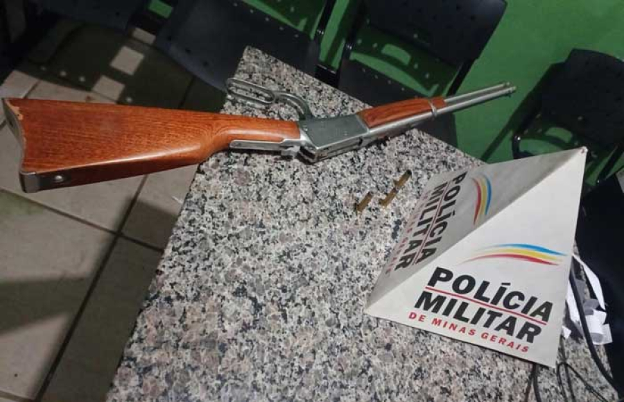 Homem morre com tiro na cabeça disparado pela esposa em Campina Verde; Polícia investiga se disparo foi acidental